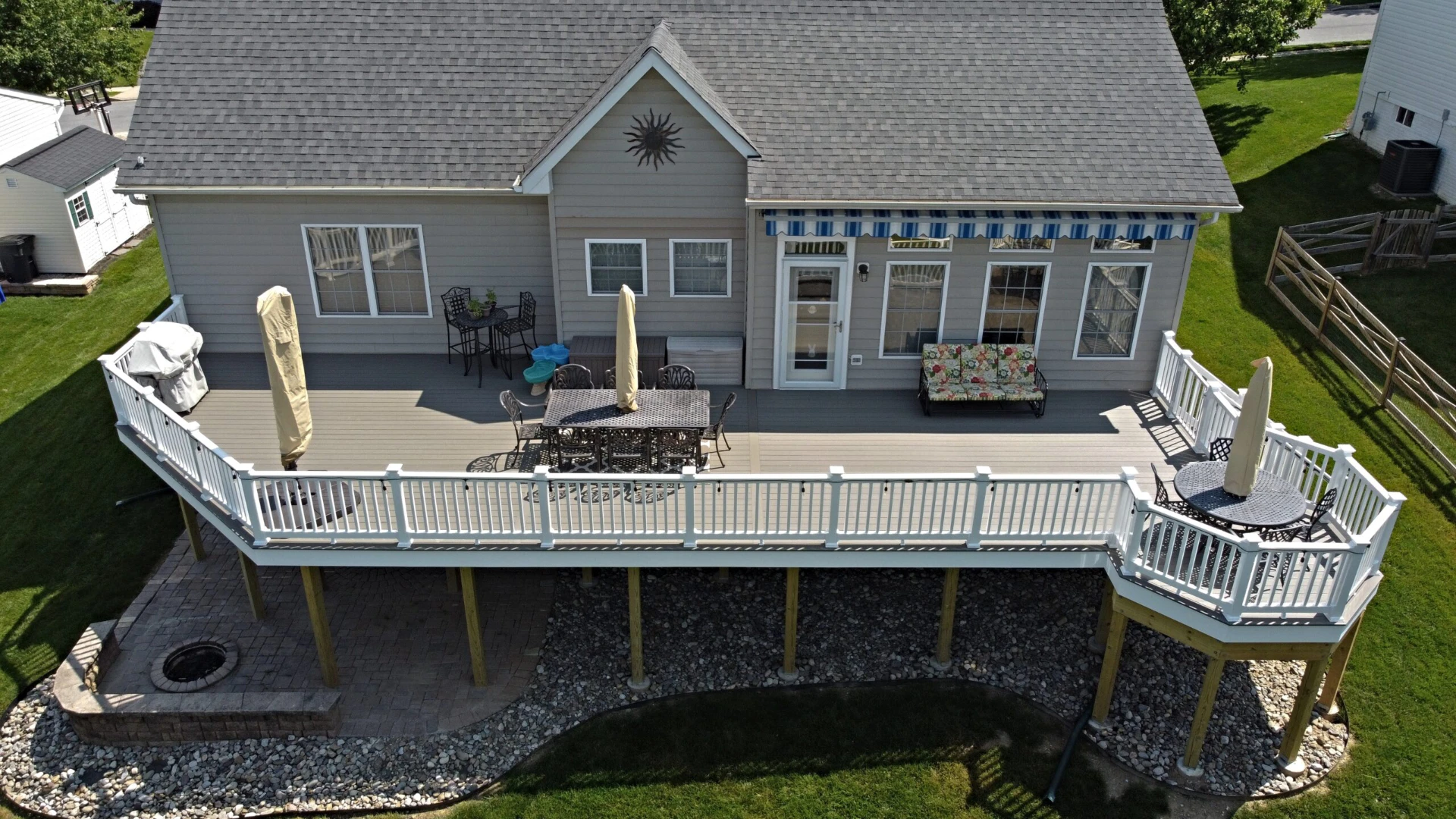1 TimberTech Silver Maple Deck with Washington Vinyl Rail edit scaled
