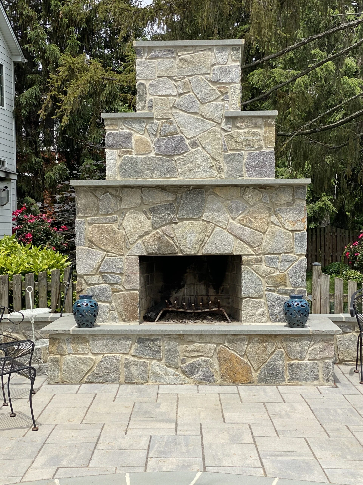 Front view of paver patio